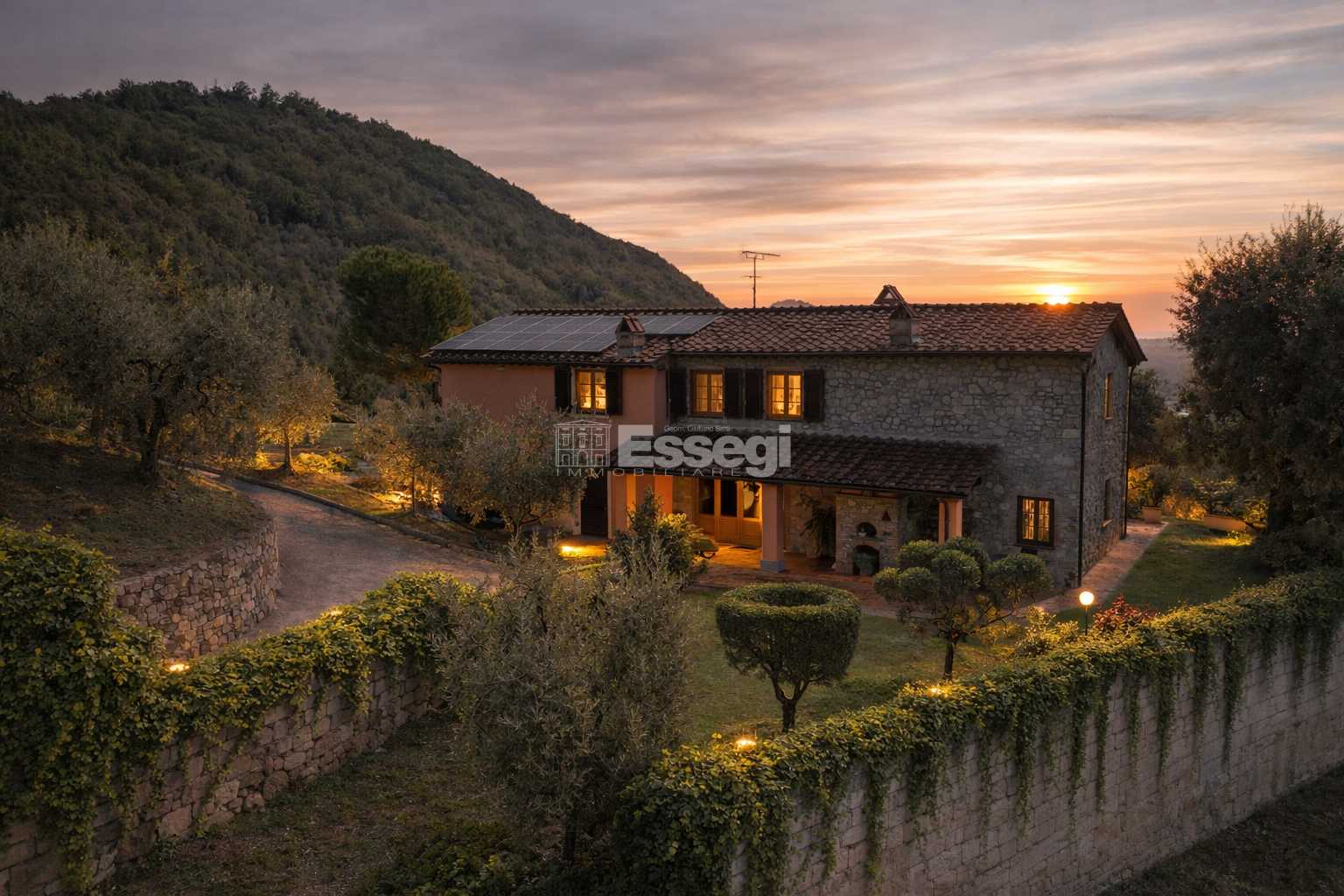 Casa indipendente Località Pieve di Cerreto, Borgo a Mozzano