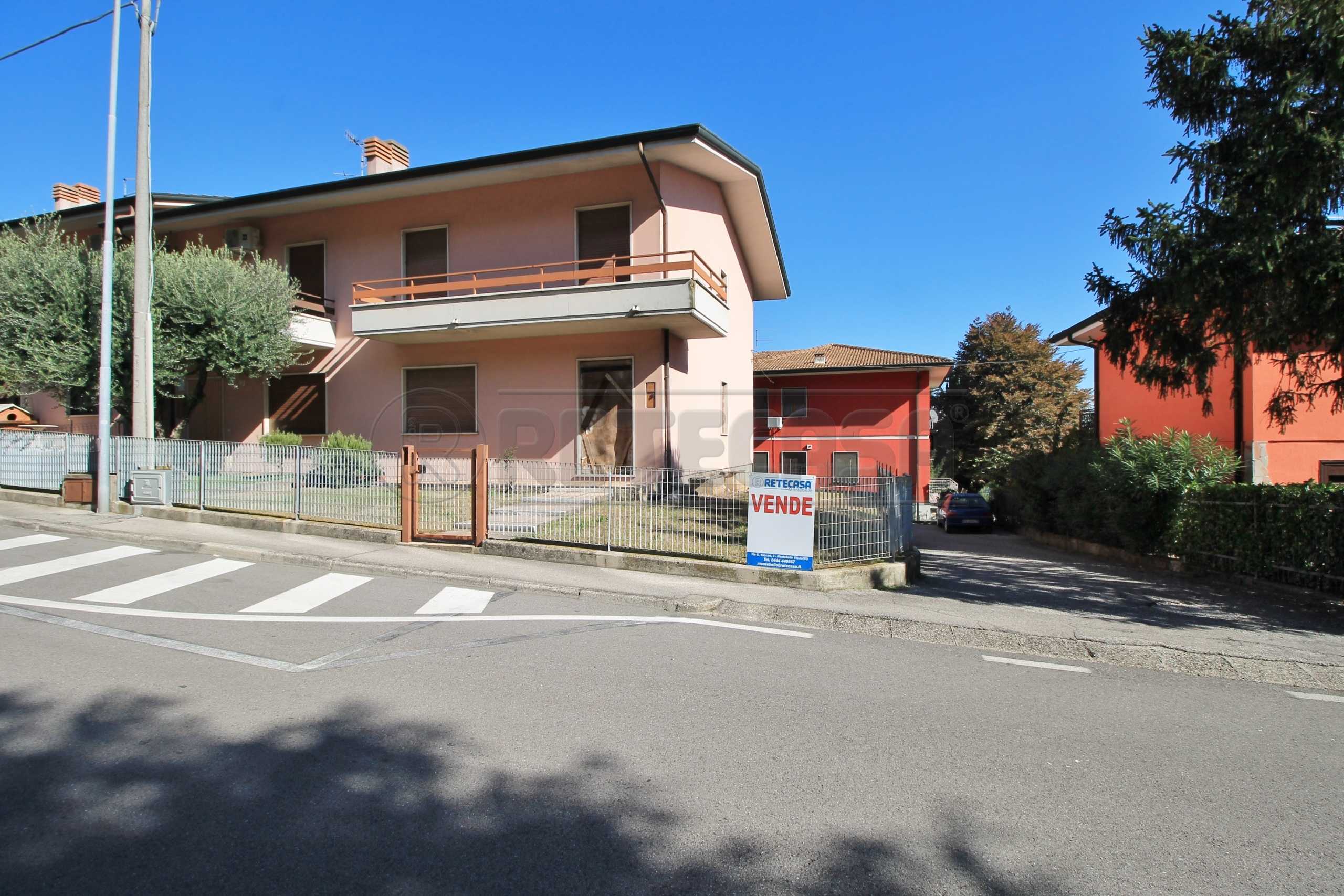 Porzione di casa Via Cà Vaccari, Montorso Vicentino