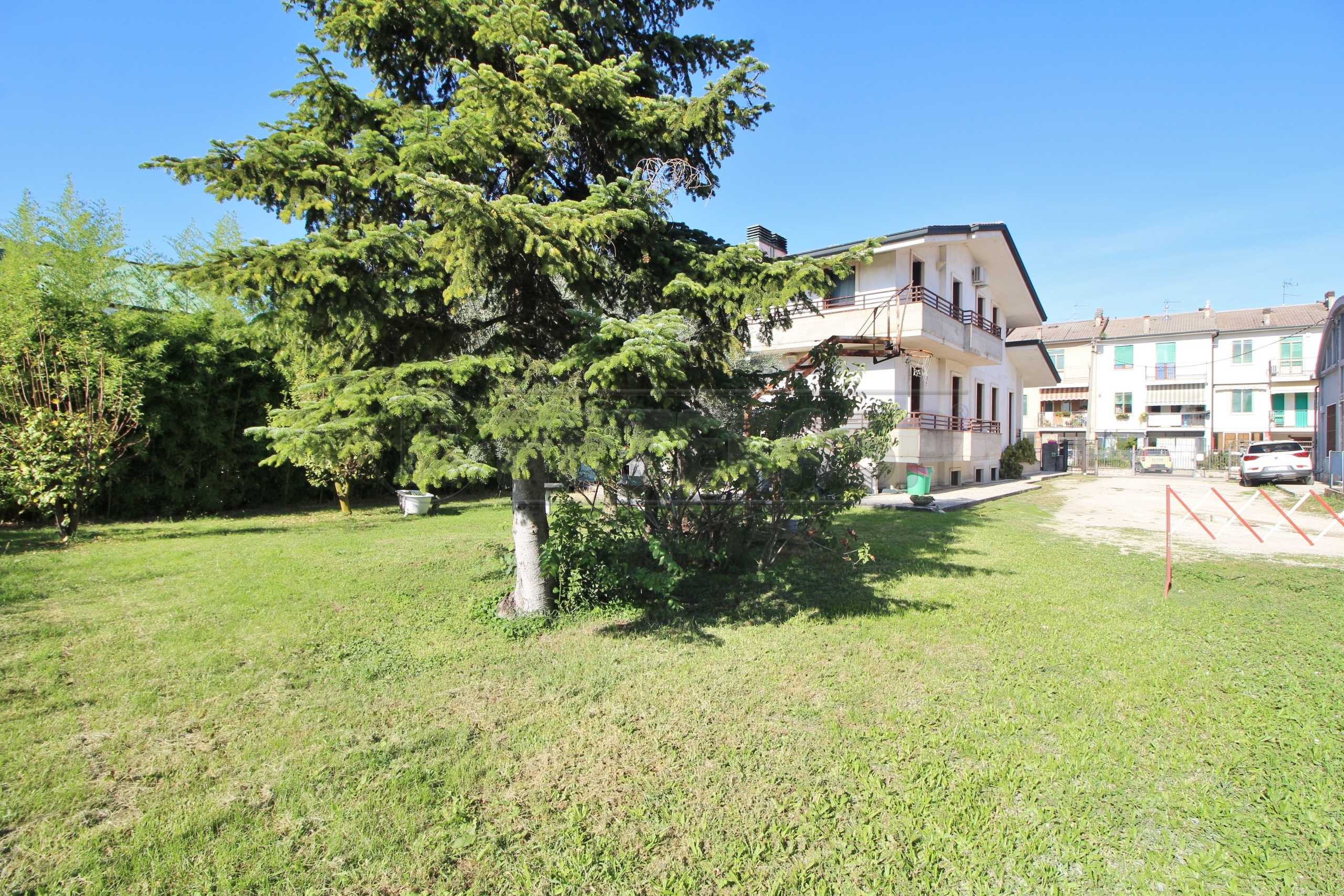 Casa indipendente Stradella Muzzi, Montebello Vicentino