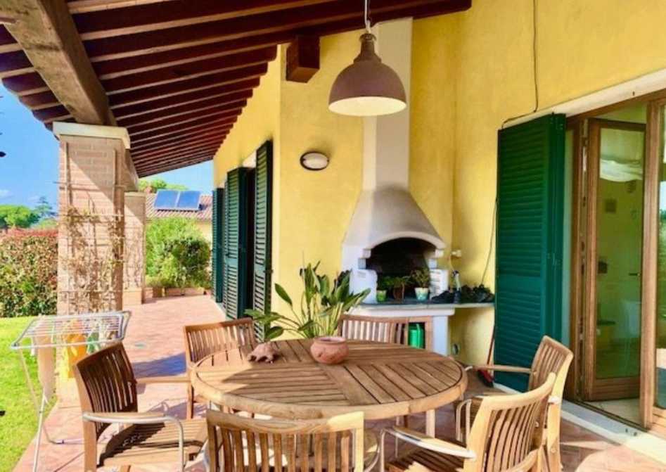 Casa indipendente Via Cantinone, Luni