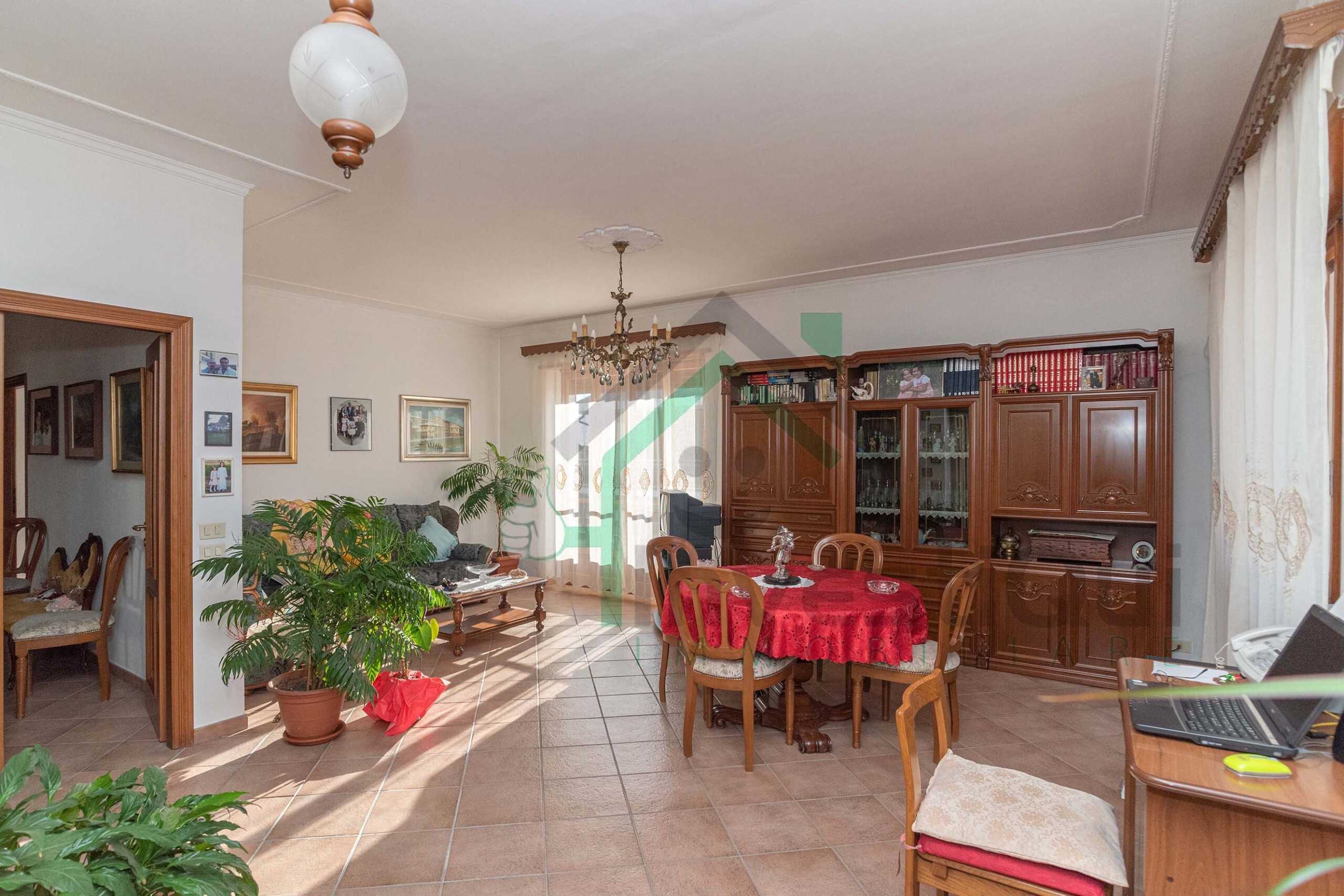 Casa indipendente Strada Antica per Ciriè, San Carlo Canavese