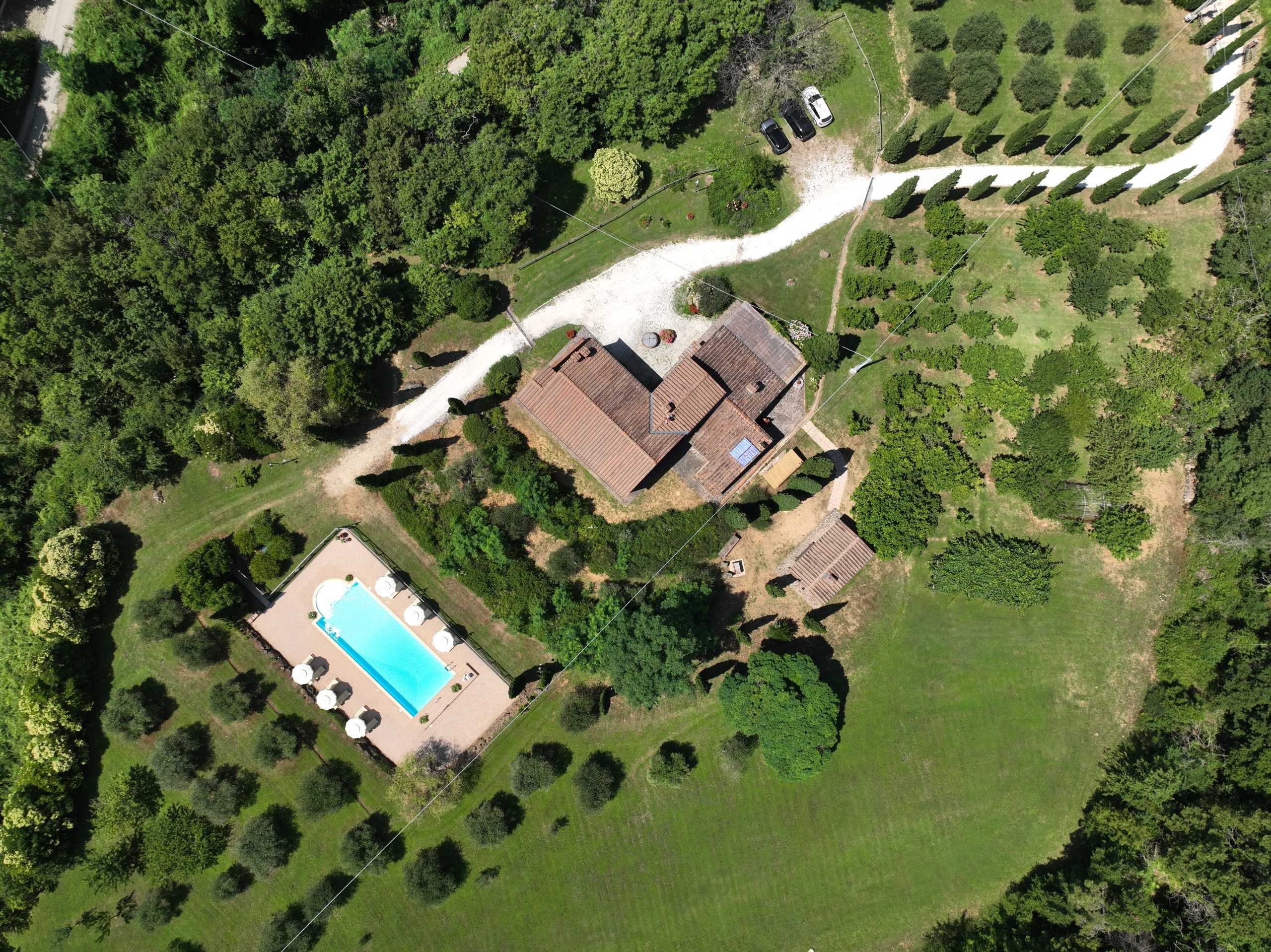 Casa indipendente Via De Riccardi, Chianni