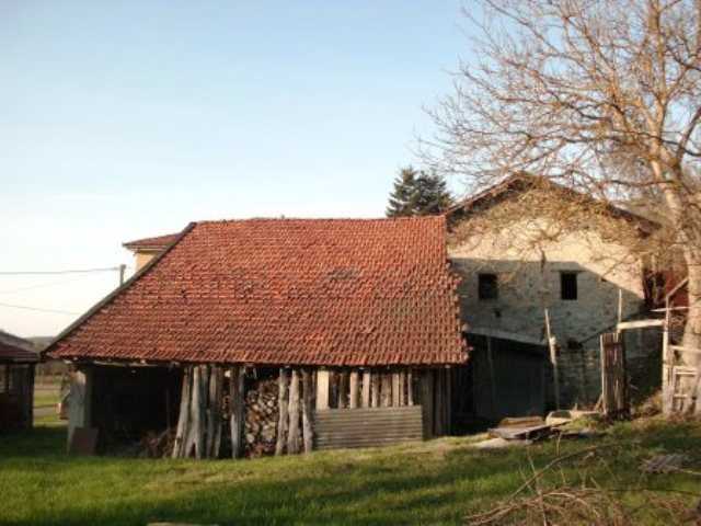 Casa indipendente Loc.Molino, Giusvalla