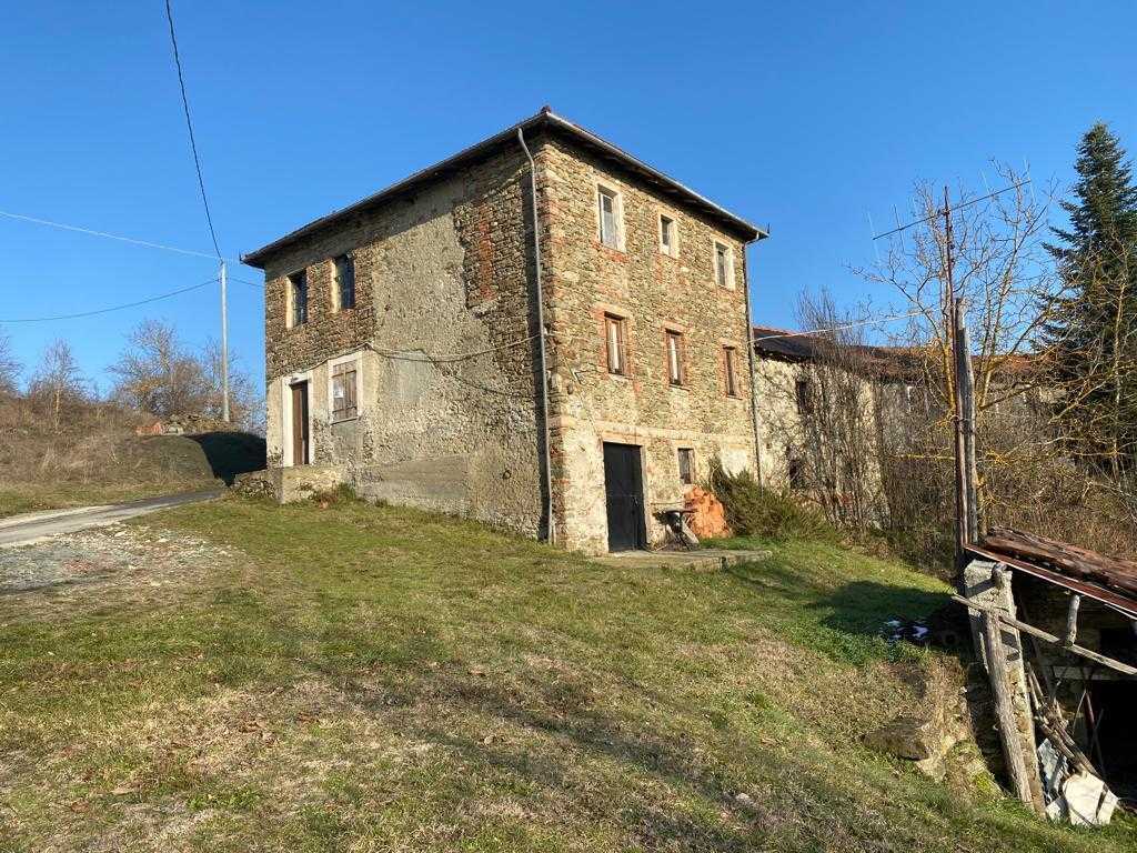 Casa indipendente Via Sbernero, Mioglia