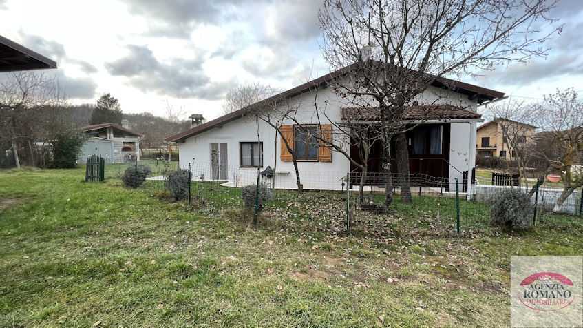 Casa indipendente SP215, Spigno Monferrato