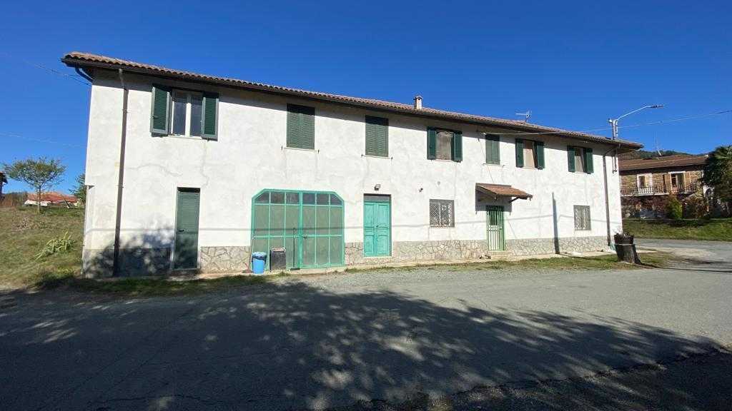 Casa indipendente SP334, Cartosio