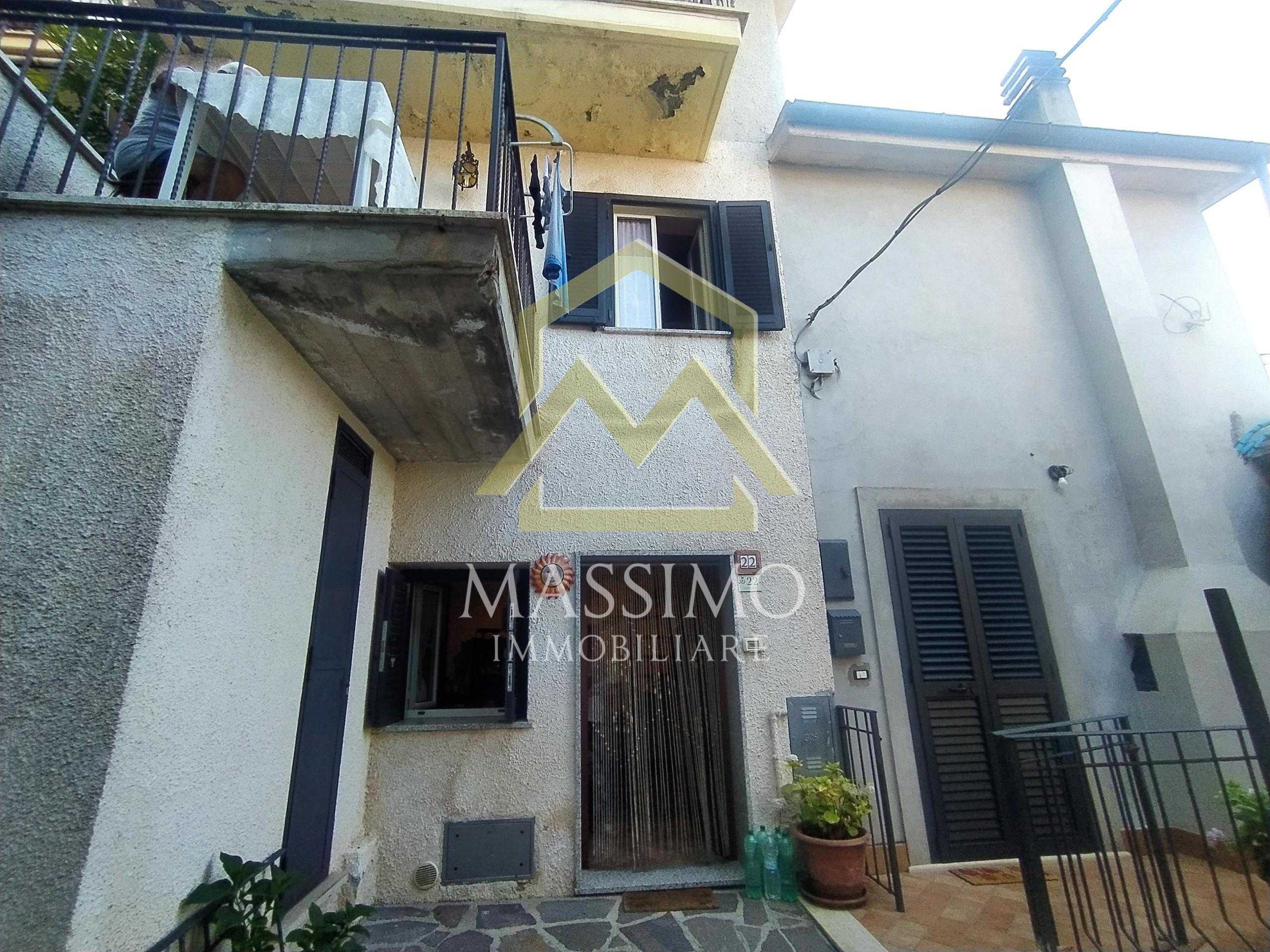 Appartamento Via del Canale, Rocca Santo Stefano