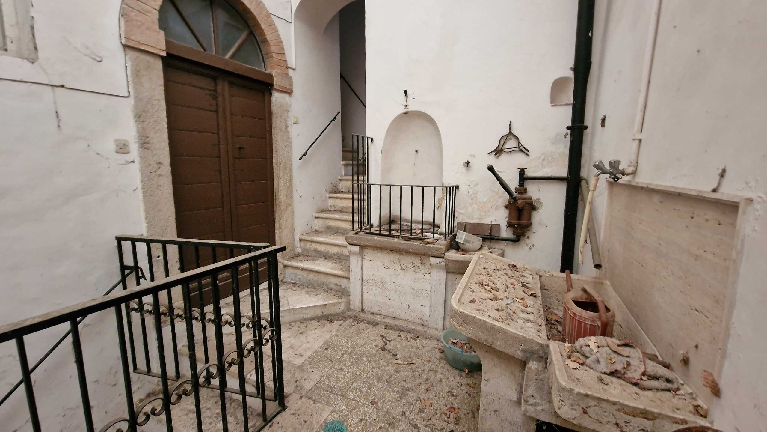 Porzione di casa via delle loggie, Lugnano in Teverina
