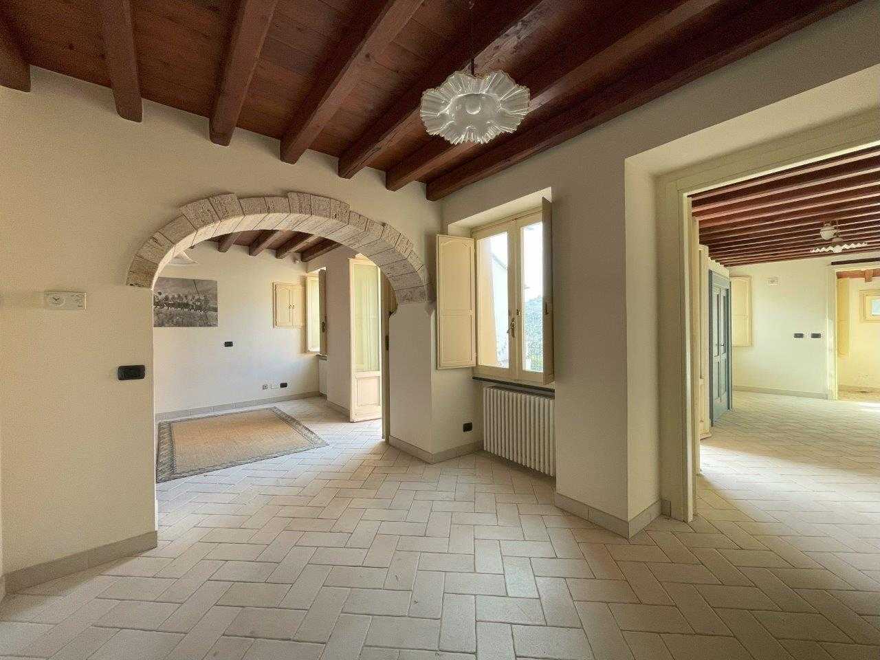 Porzione di casa moglio, Alassio