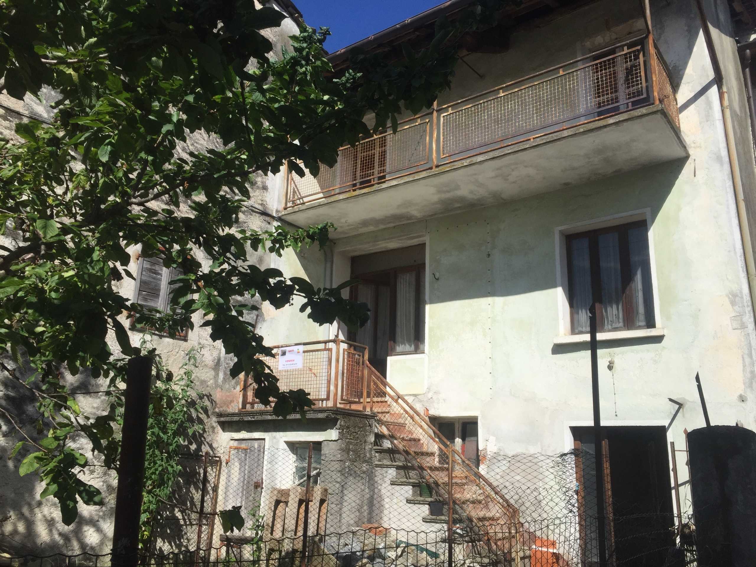 Porzione di casa Via Enrico Compagno, Rueglio