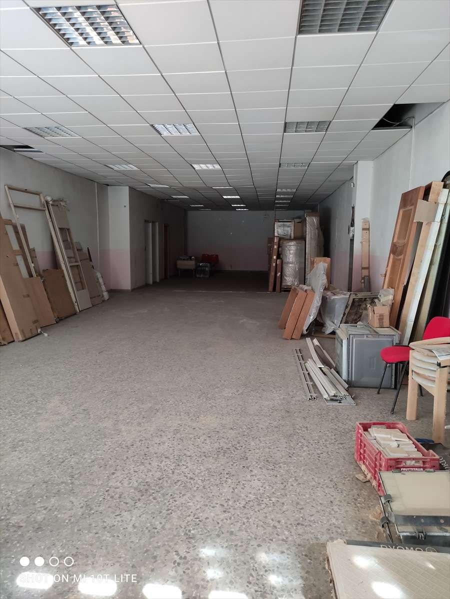 Locale commerciale, Cerignola