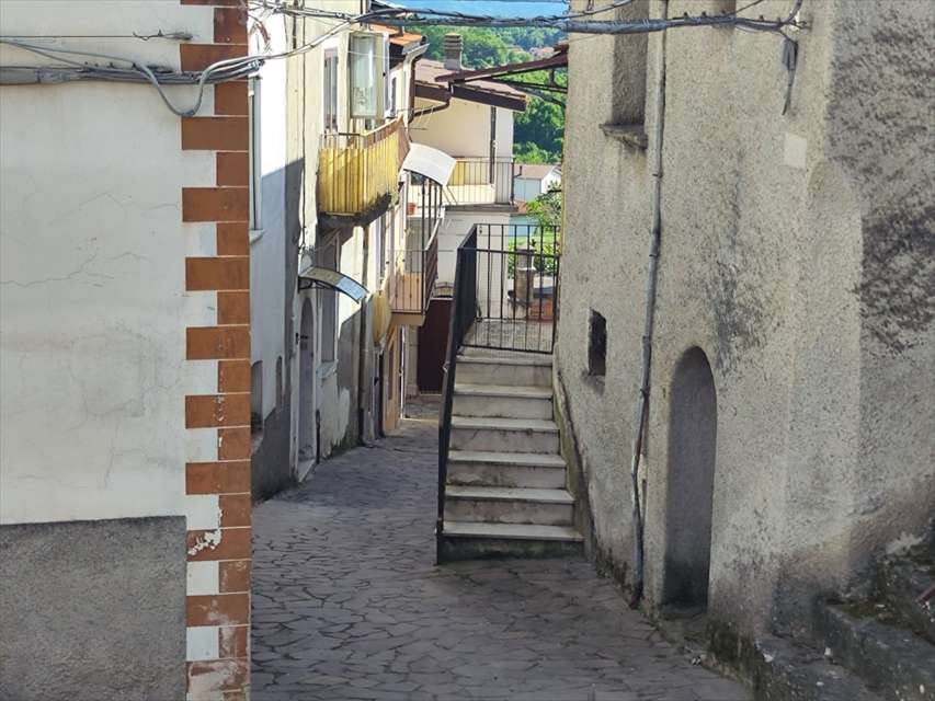 Casa indipendente Via Giuseppe Garibaldi, 09, Santo Stefano di Rogliano