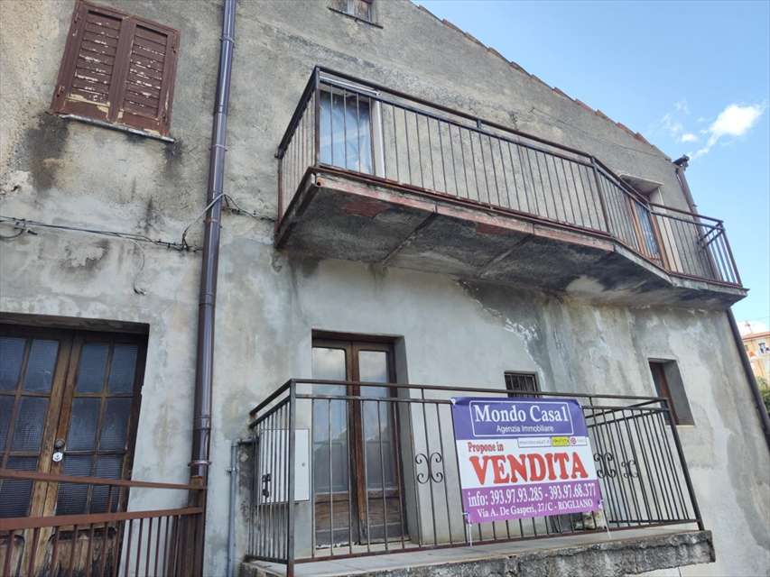 Casa indipendente Via Cinque Colli, 17, Rogliano