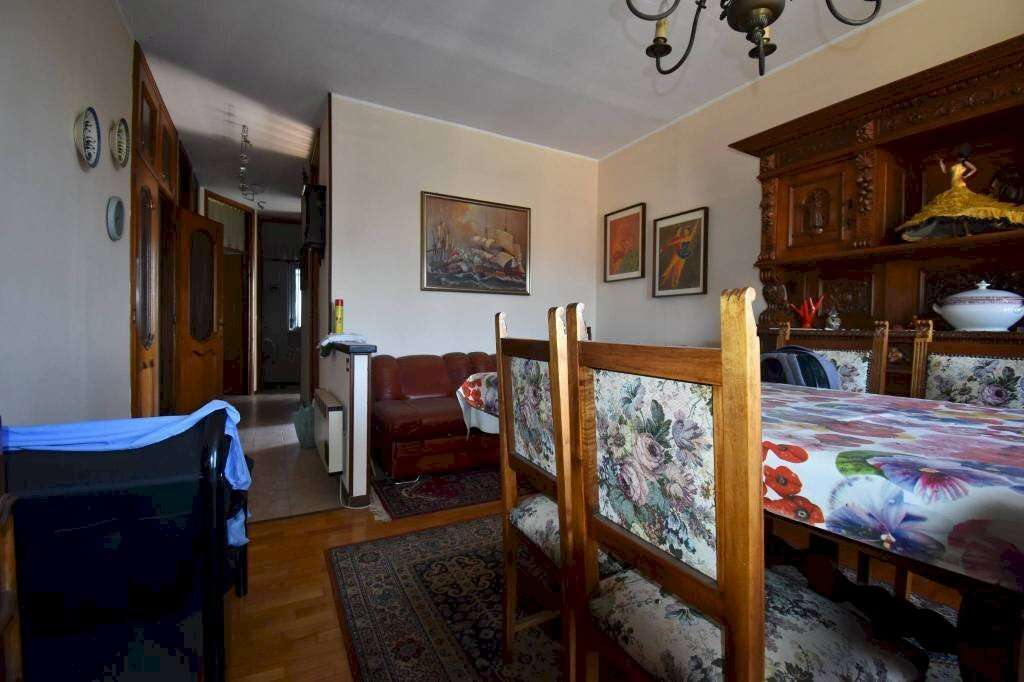 Appartamento piazza Roma, Agliano Terme