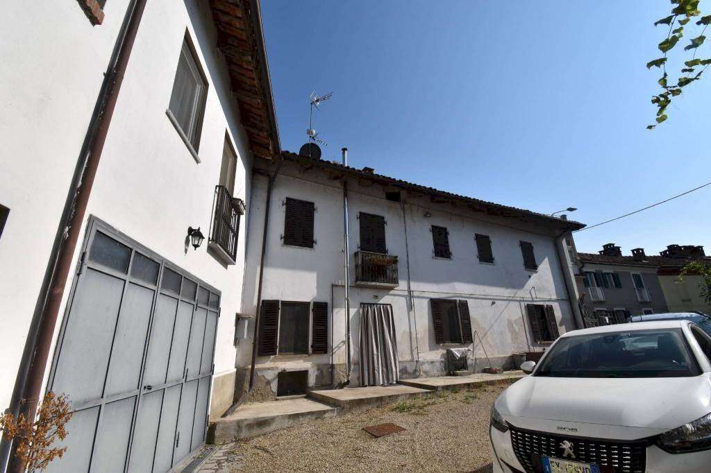 Rustico via Giovanni Giobert, Mongardino