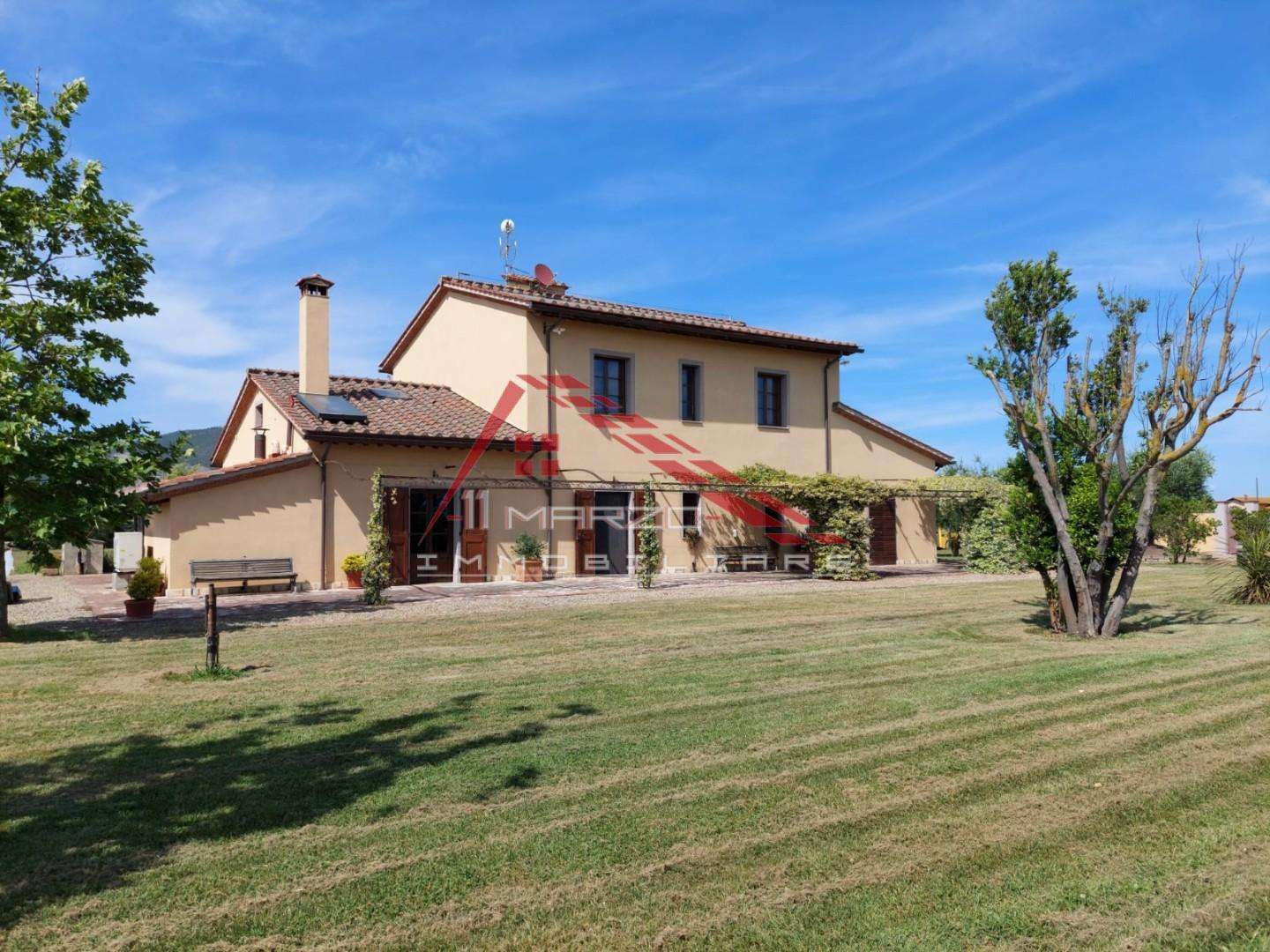 Rustico PI, Cascina