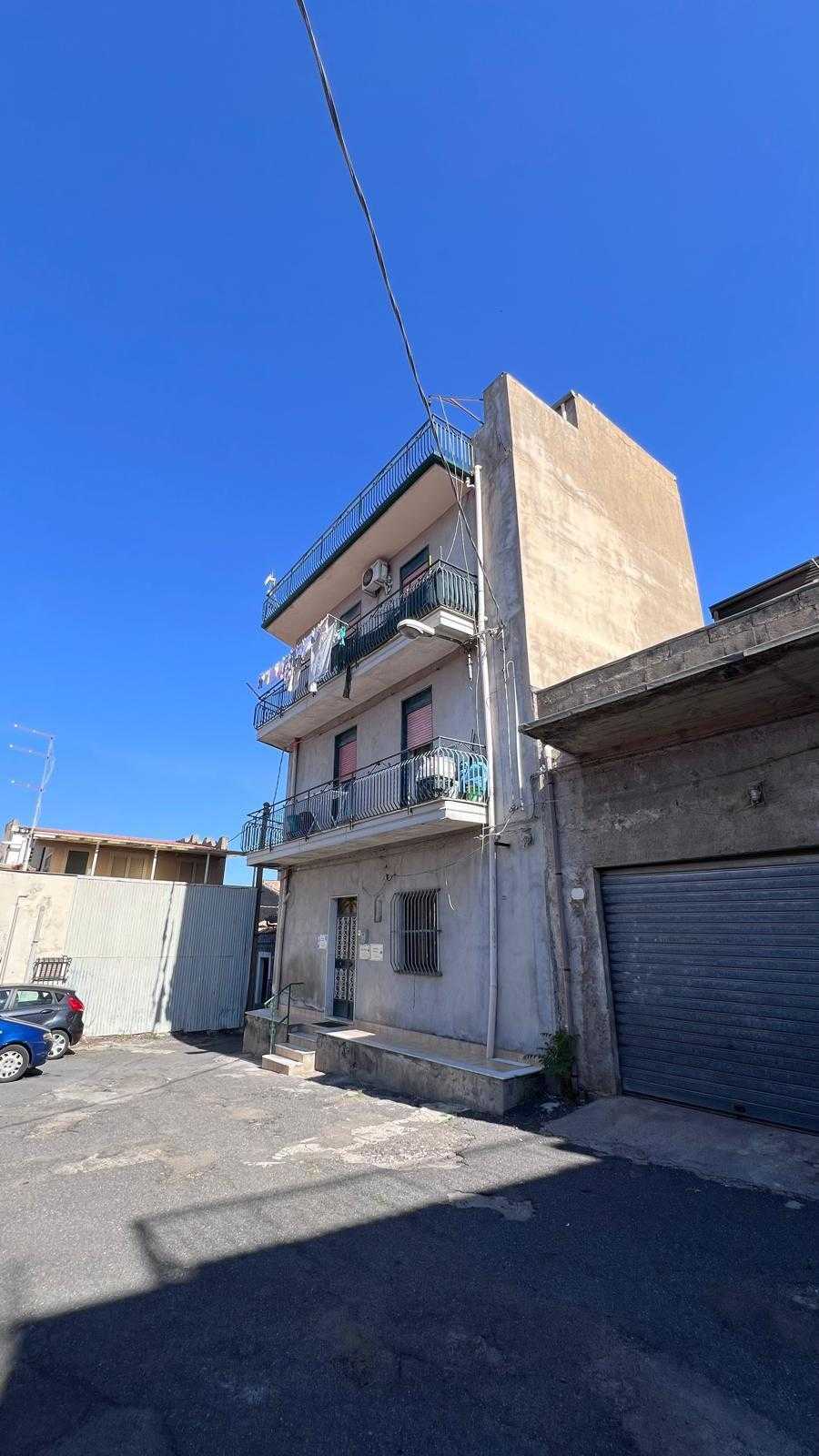 Casa indipendente via bonaventura, Santa Maria di Licodia