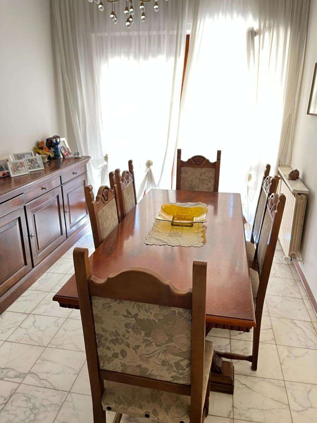 Appartamento Viale XX Settembre,, Carrara