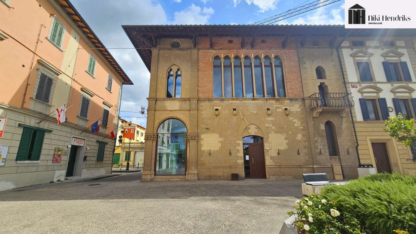 Ufficio Piazza Giacomo Matteotti,, Santa Croce sull'Arno