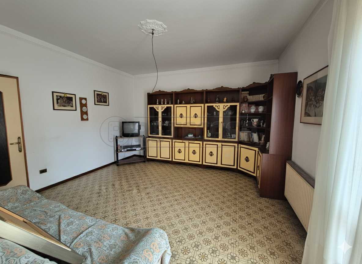 Appartamento Via Bergamo, Castelverde