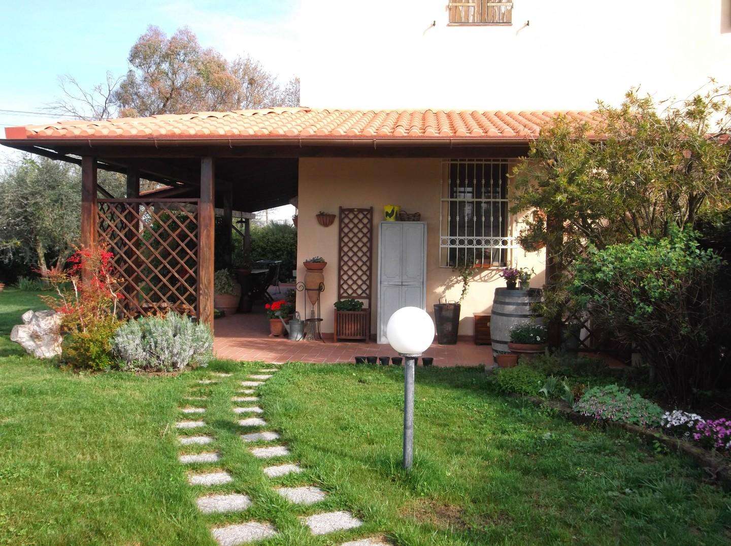 Porzione di casa Via delle Colline Livornesi,, Fauglia