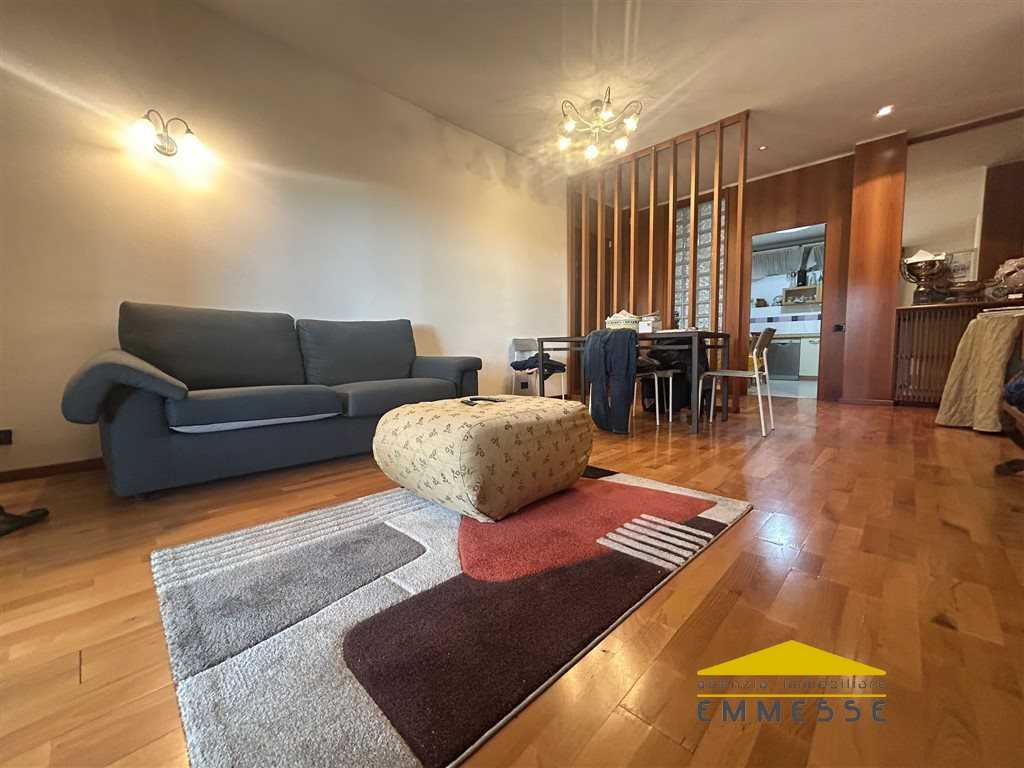 Appartamento via san francesco, Massa