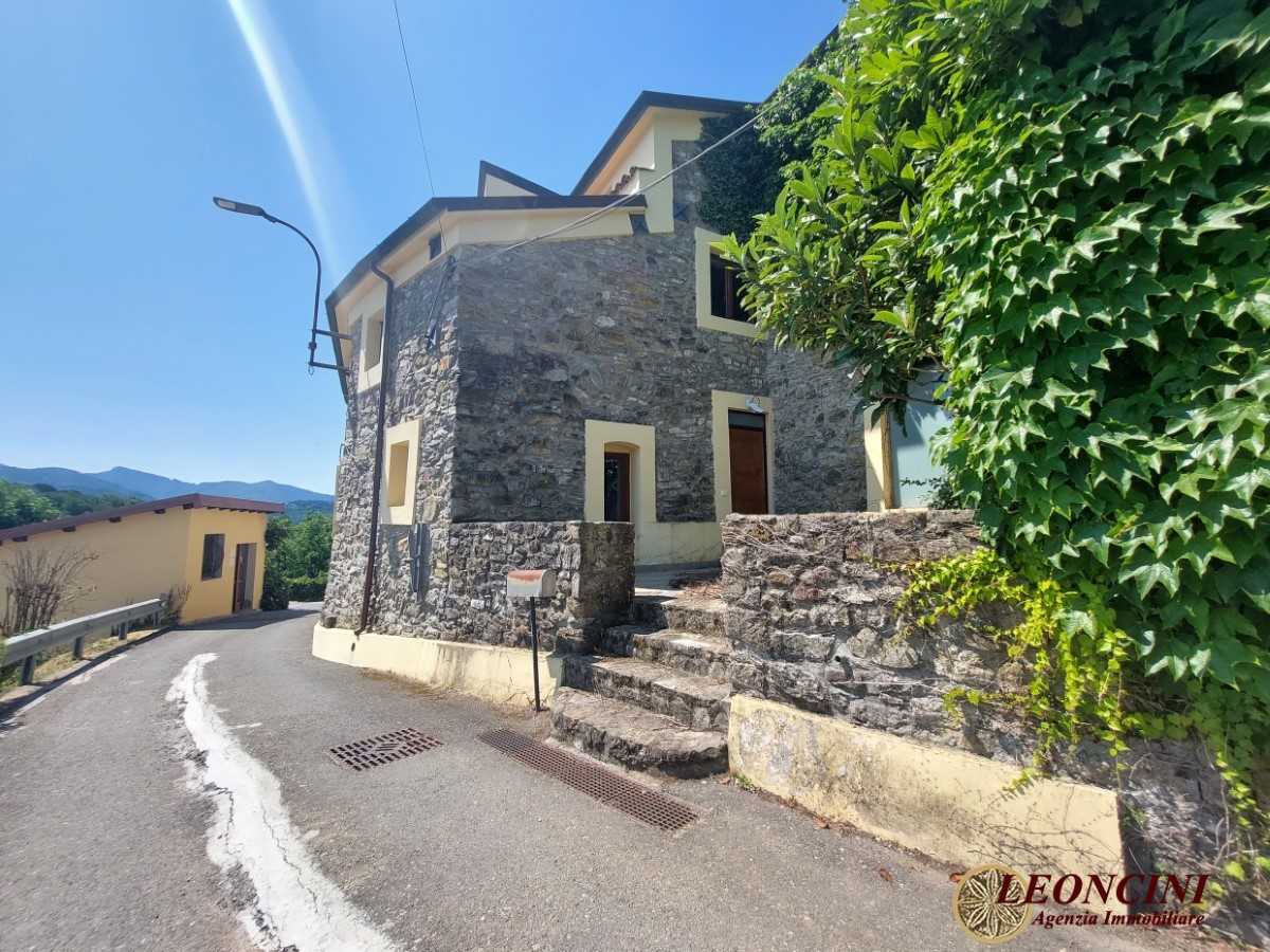 Casale Via fornello, Aulla