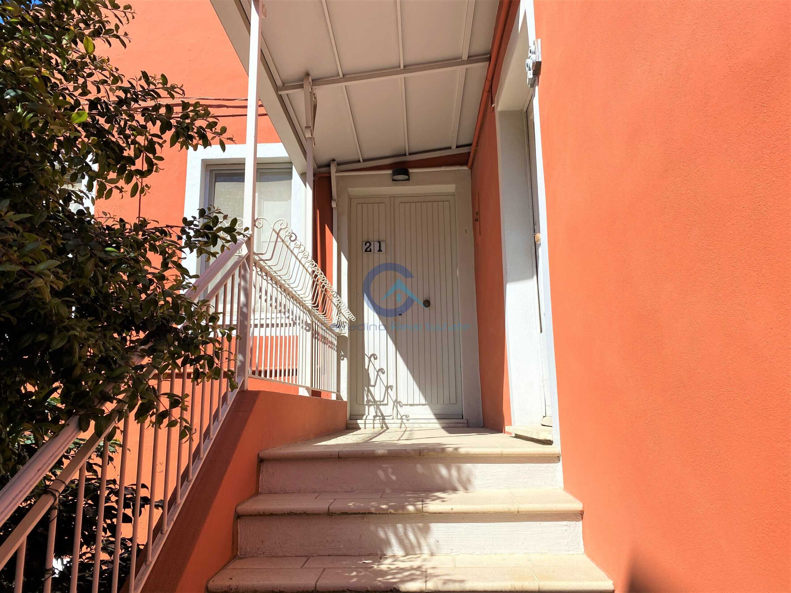 Porzione di casa Viale Cassiodoro, Catanzaro
