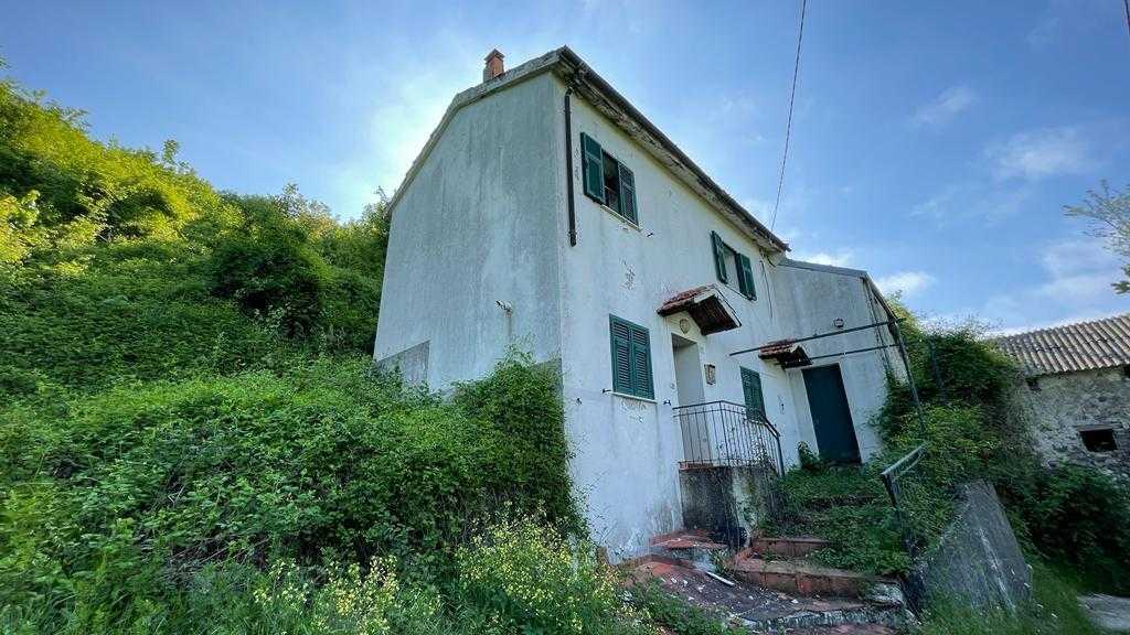 Casa indipendente San Bartolomeo del Bosco, Savona