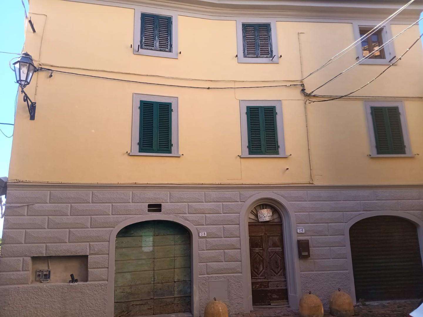 Palazzo - Stabile Palaia PI,  56036, Palaia