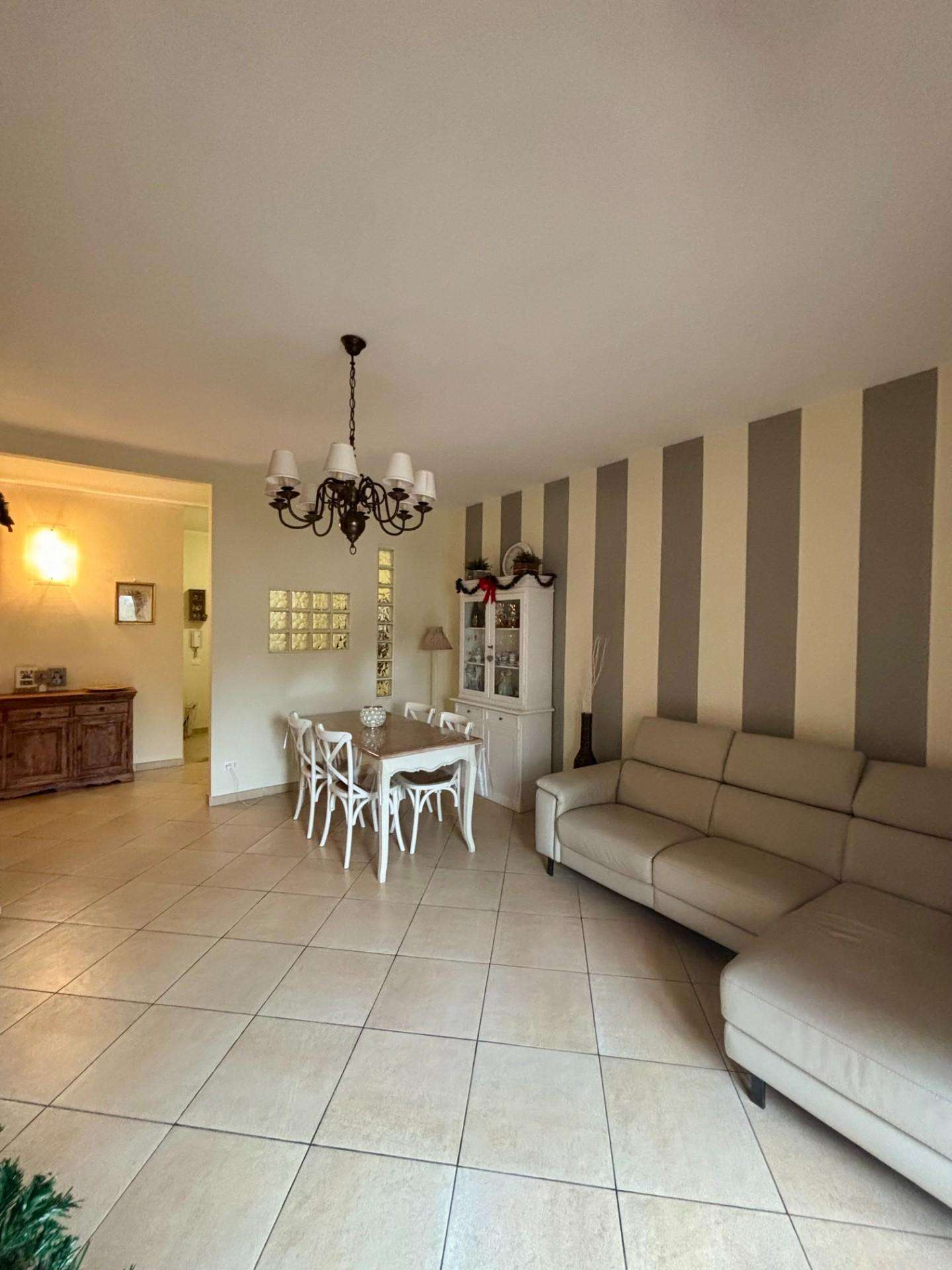 Appartamento Viale XX Settembre,, Carrara