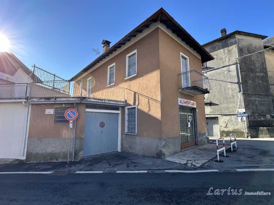 Casa indipendente Vicolo Diaz, Valbrona