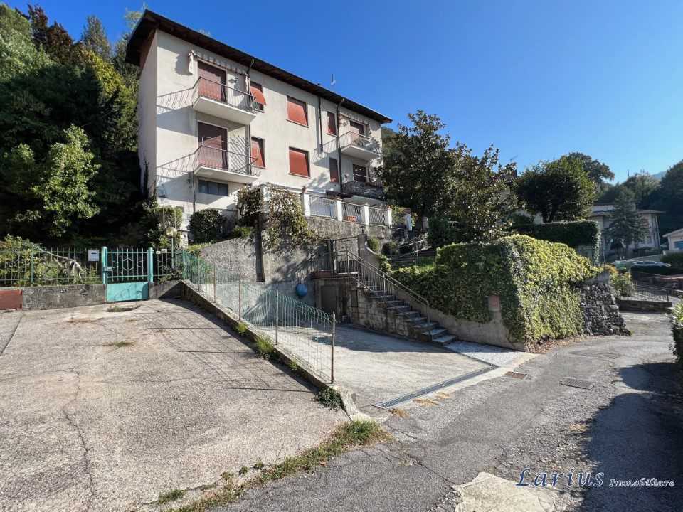 Villa Via Vittorio Veneto, Asso