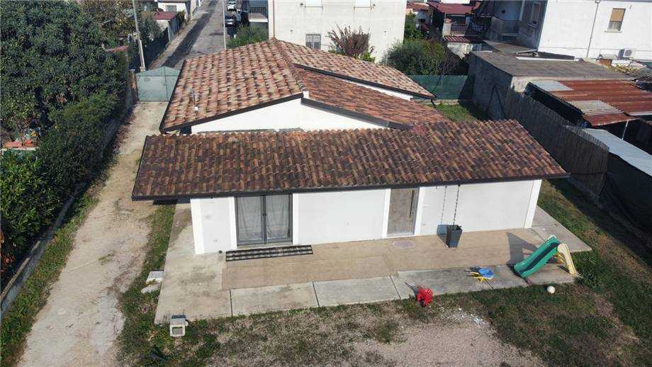 Villa, Pontecorvo