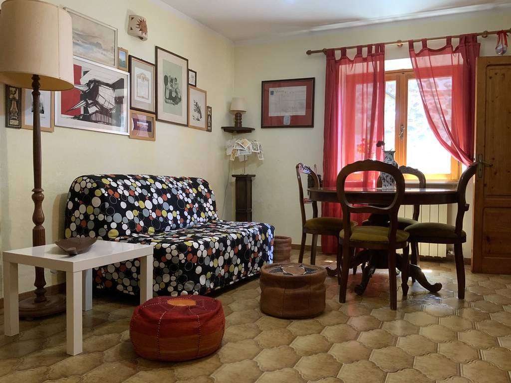 Casa indipendente via carlo goldoni3, Pescia