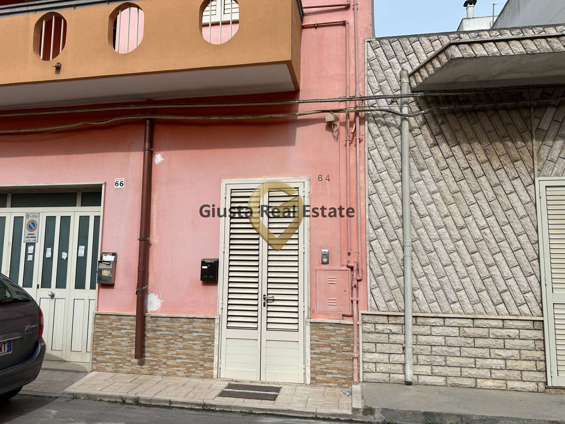 Box - Garage - Posto Auto Via Martiri di Belfiore64, San Pietro Vernotico