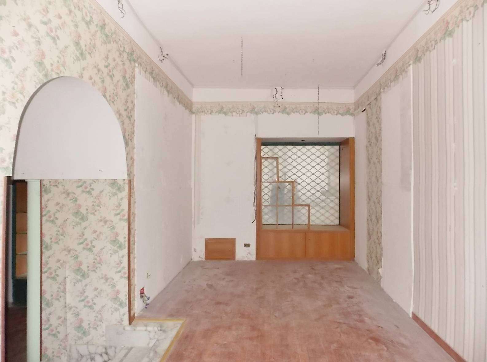 Negozio Corso Giuseppe Mazzini154, Catanzaro