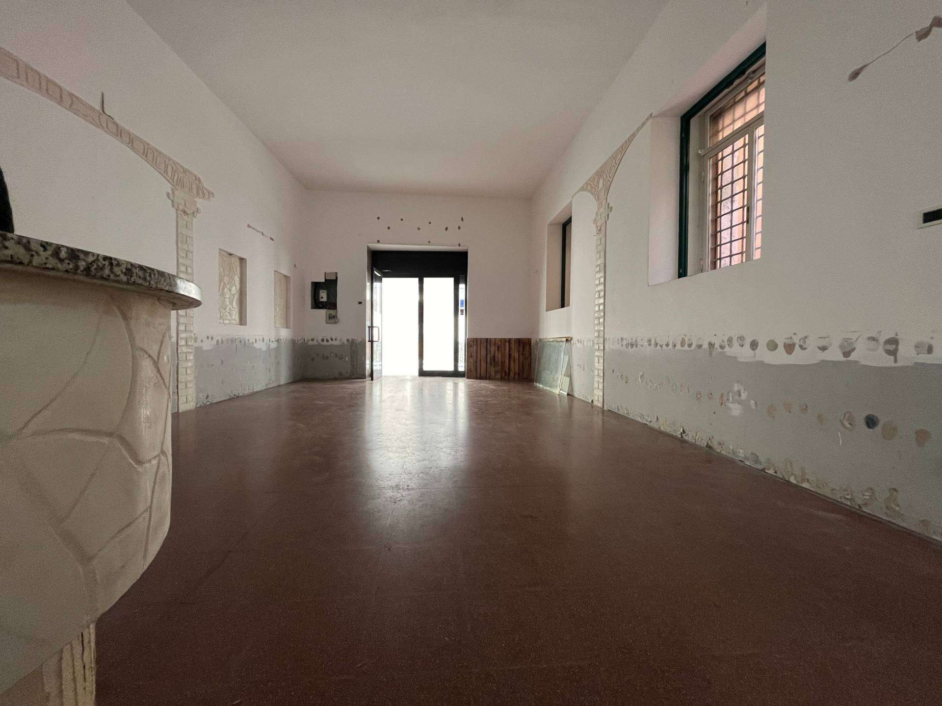 Negozio via Vincenzo De Grazia, Catanzaro