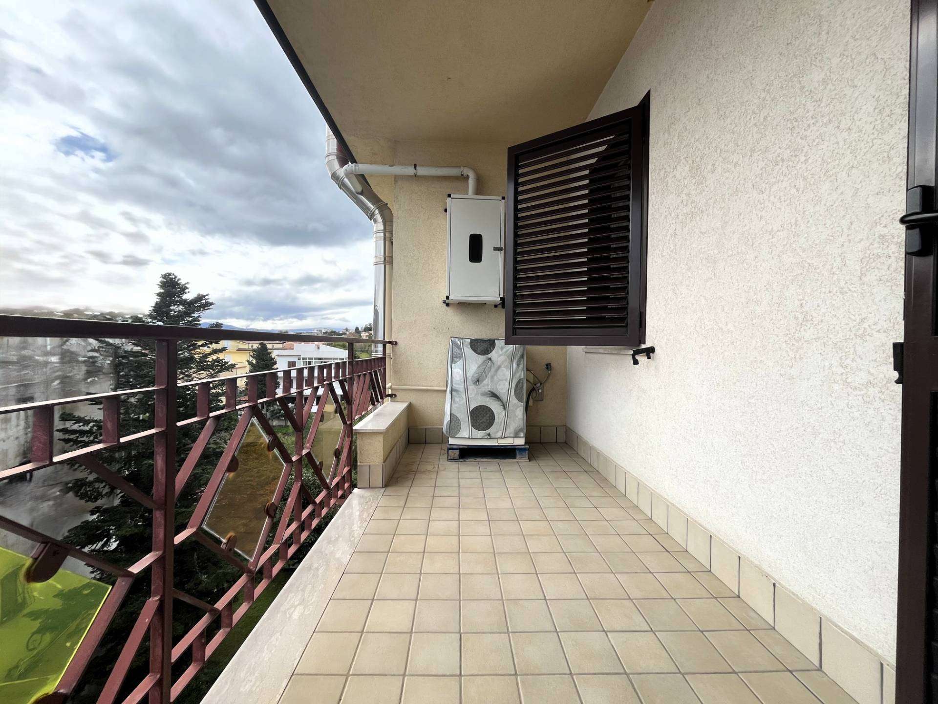 Appartamento traversa III viale crotone2, Catanzaro