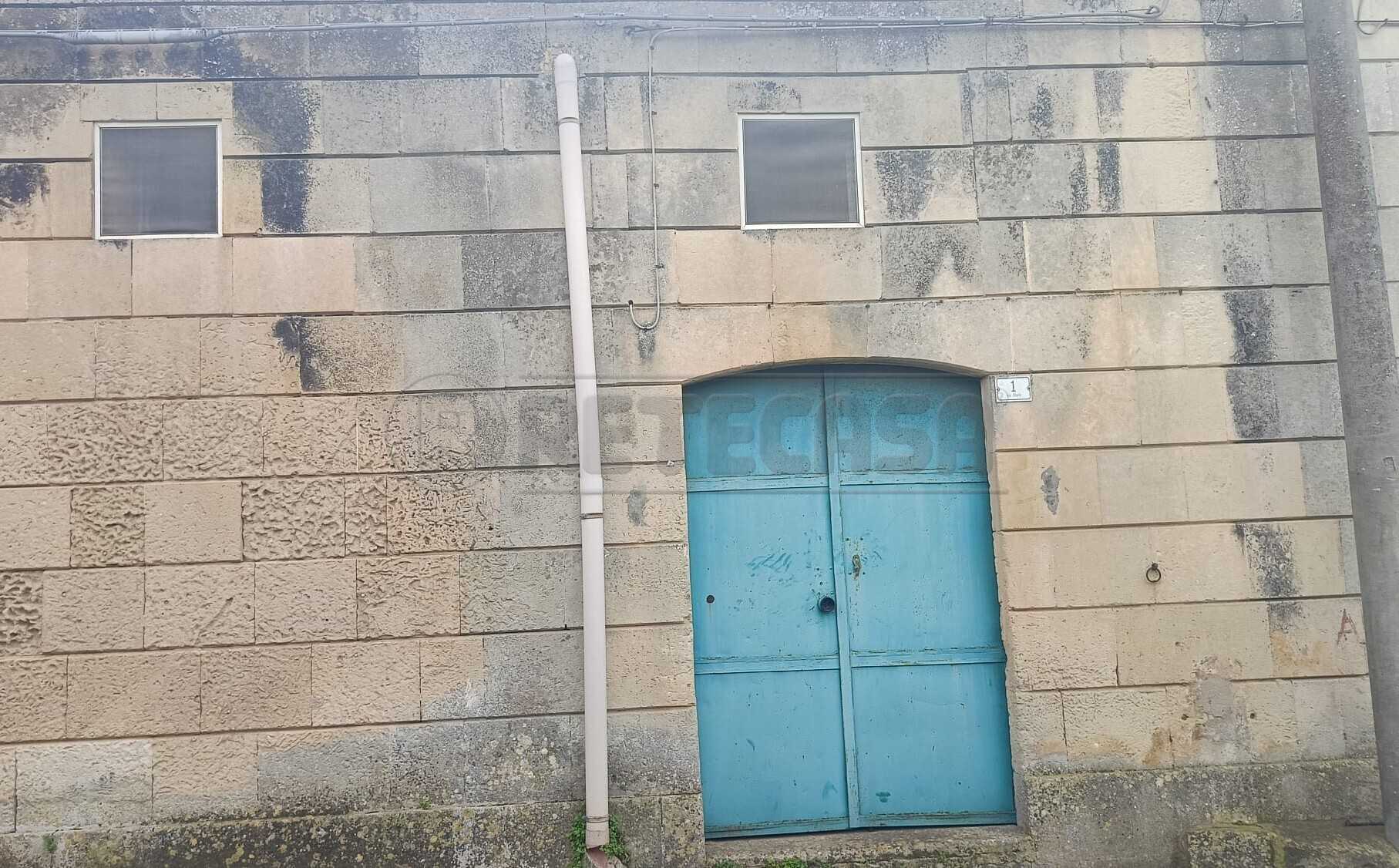 Casa indipendente Via Abate, Scorrano