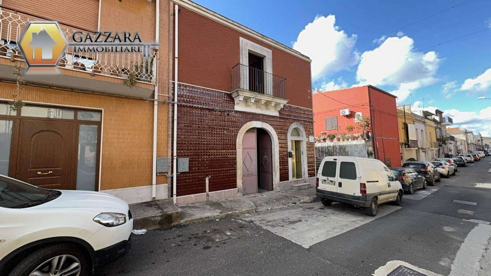 Casa indipendente via Magenta, Canicattini Bagni