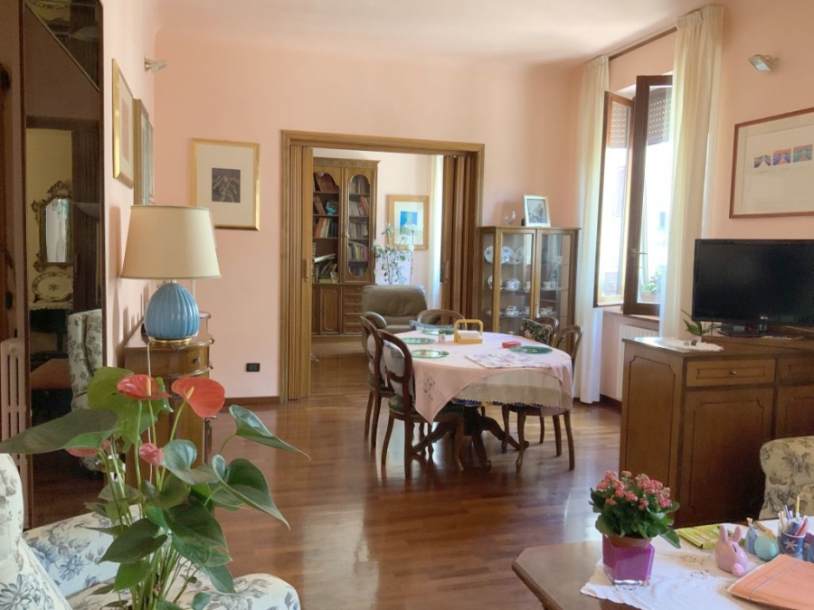 Appartamento VIA CORRIDONI  - foto 2