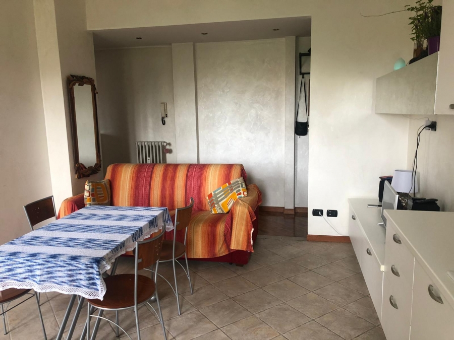 Appartamento via Friuli  - foto 2