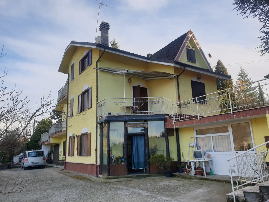 Casa indipendente  - foto 2