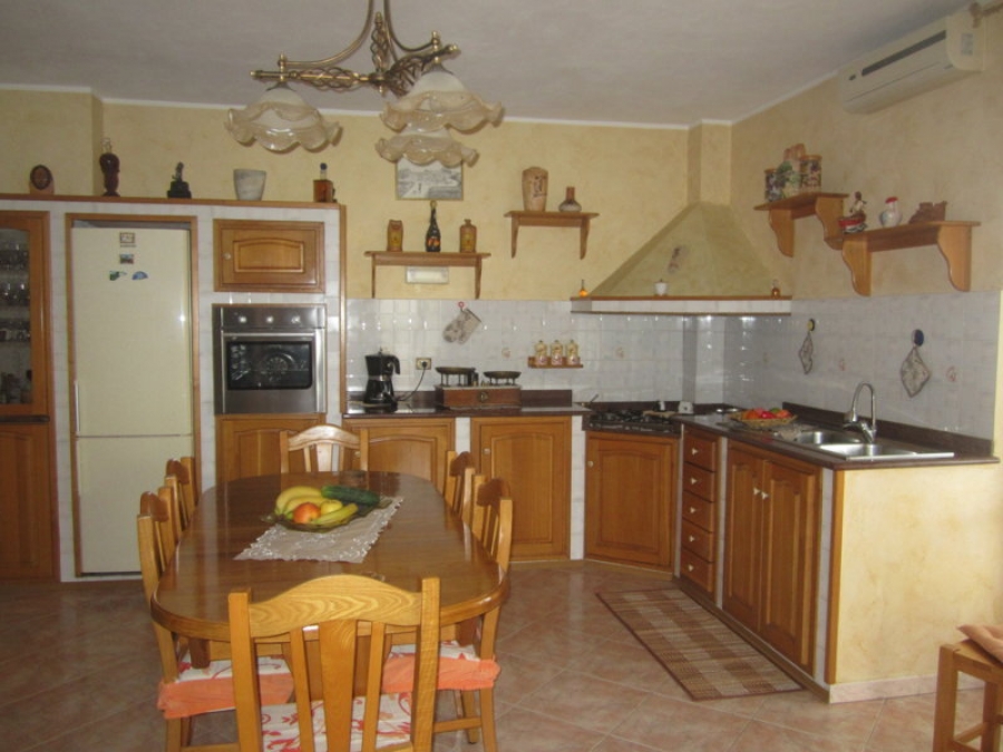 Porzione di casa Via Campo inferiore  - foto 10