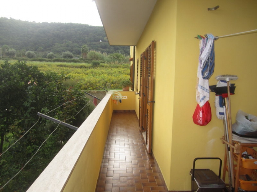 Porzione di casa Via Campo inferiore  - foto 11
