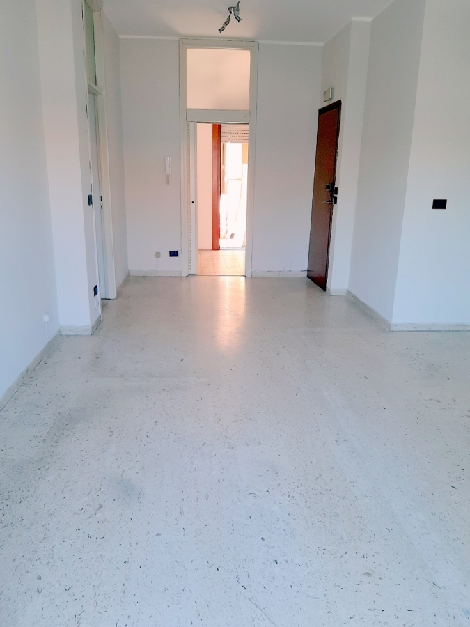 Appartamento Via Chicco  - foto 2