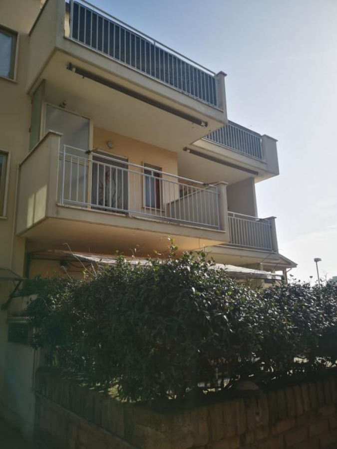 Appartamento via monte rosa, 24 