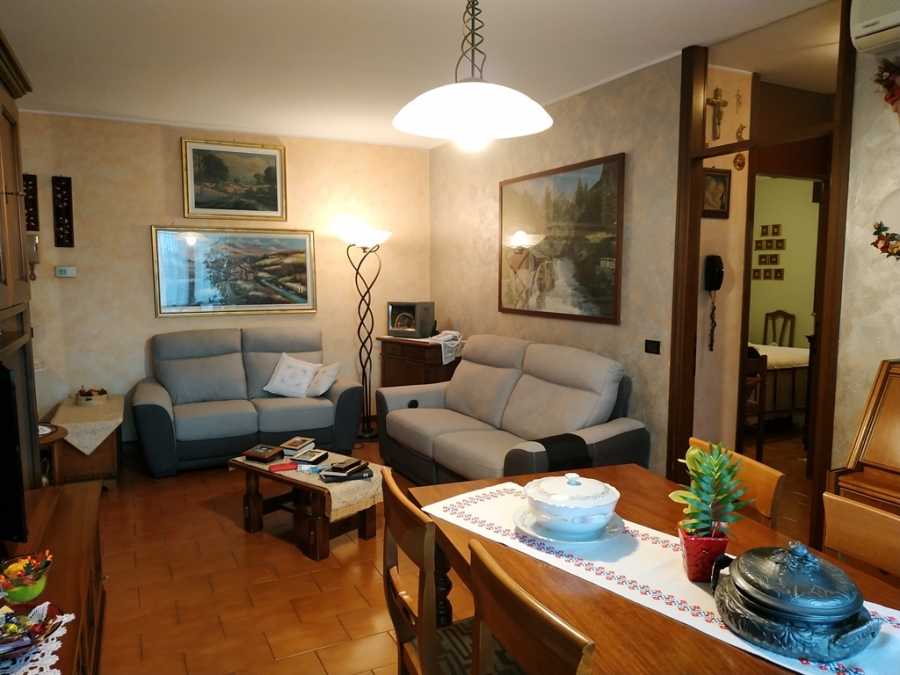 Appartamento Via Gramsci 44  - foto 4