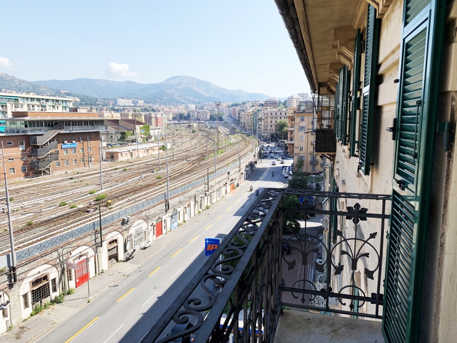 Appartamento Via Tomaso Invrea, Genova